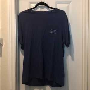 Men’s size medium vineyard vines shirt